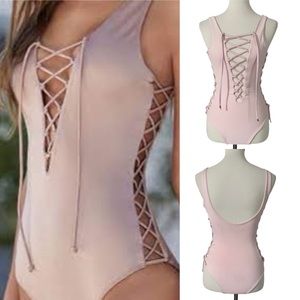 LURELLY One Piece Swimsuit In Light Pink‎
